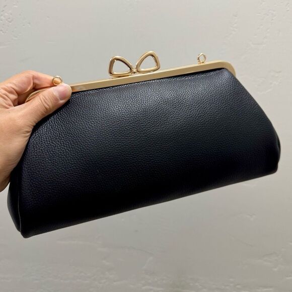 Premium Pebble Calfskin Handmade “Bow” Kisslock Baguette Bag & 3 Strap Styles - Picture 10 of 15